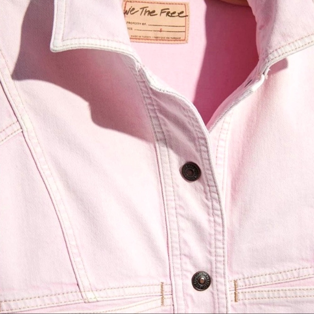 FREE PEOPLE — STAR CROSSED BOXY DENIM JACKET, LIGHT PINK SORBET, SIZE US XS - Picture 4 of 12